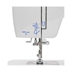 Šicí stroj Minerva M832B