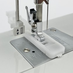 Šicí stroj Minerva Next 421A